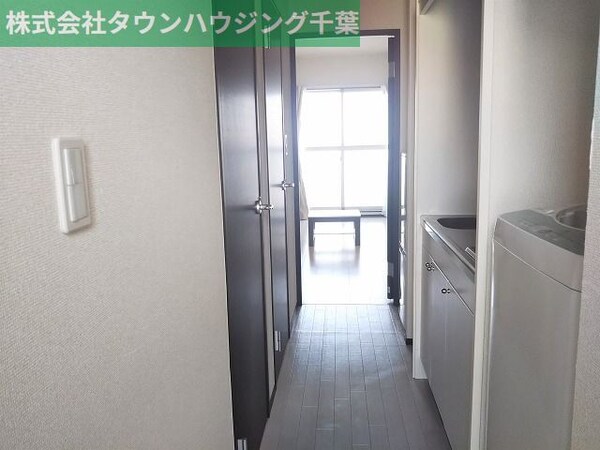 玄関(お部屋探しは【タウンハウジング千葉店】にお任せ下さい♪)