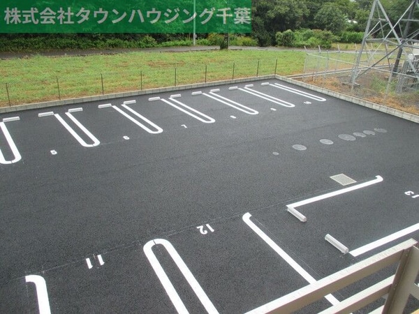 駐車場(現地待ち合わせ歓迎♪お問合せはタウンハウジング千葉店まで！)