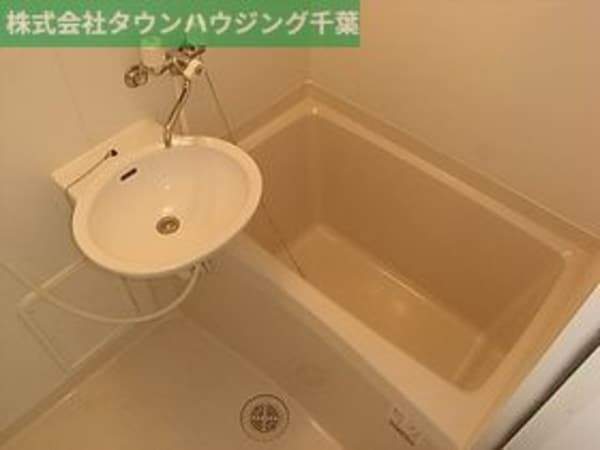洗面(バス／シャワールーム等)