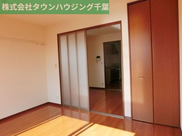 その他室内・内装(別角度より見た室内)