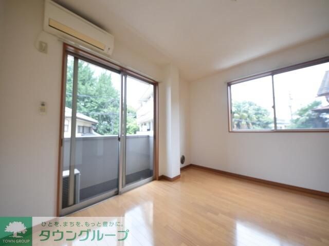 物件内観写真13　(明るい２面採光)