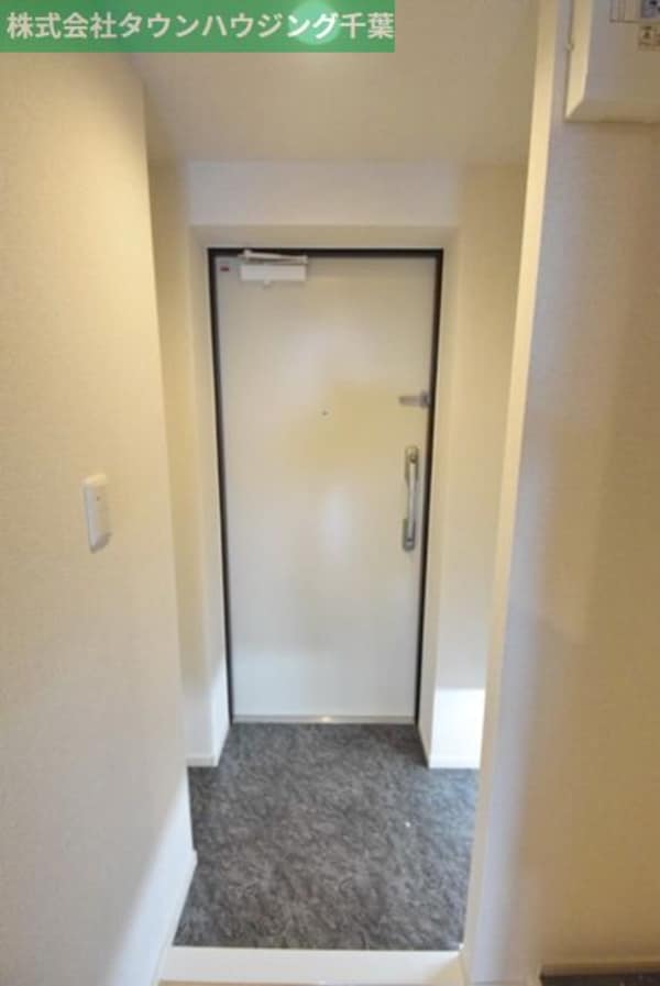 玄関(お部屋探しは【タウンハウジング千葉店】にお任せ下さい♪)