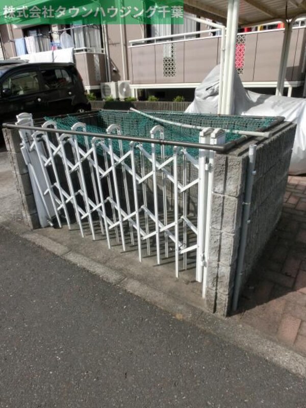 共有部分(専用ゴミ置き場)