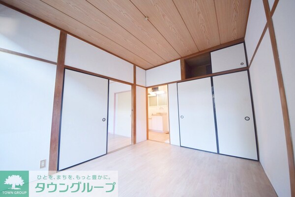 寝室(※同物件他号室参考写真)