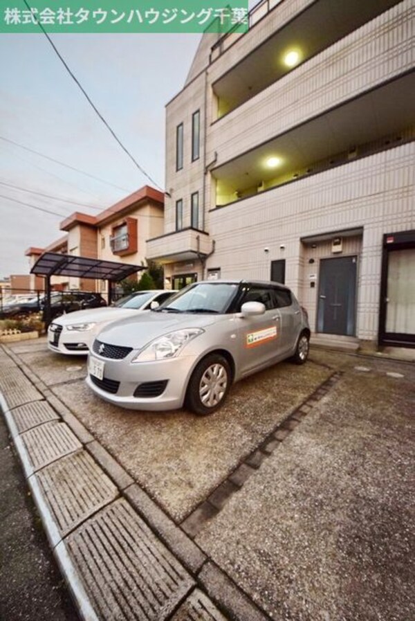 駐車場(現地待ち合わせ歓迎♪お問合せはタウンハウジング千葉店まで！)