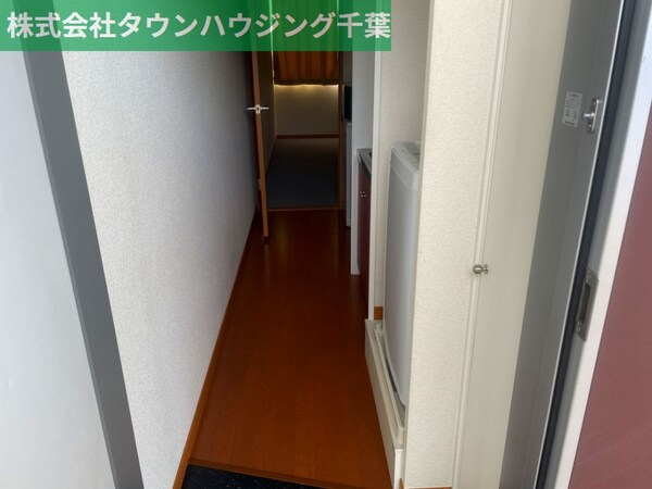 玄関(冷蔵庫、電子レンジ付き)