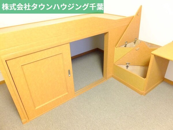 収納(ベッド下収納)