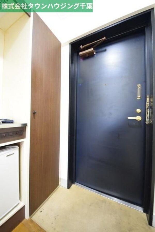 玄関(シューズボックス付き玄関)