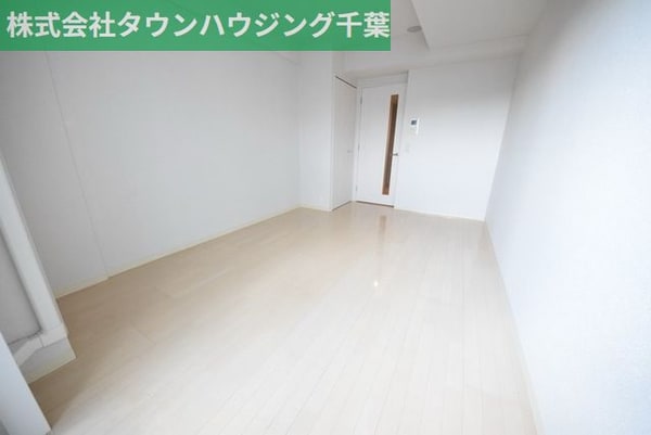 リビング・居室(現地待ち合わせ歓迎♪お問合せはタウンハウジング千葉店まで！)