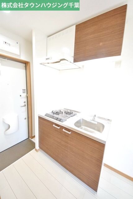 キッチン(ガス2口システムキッチン)