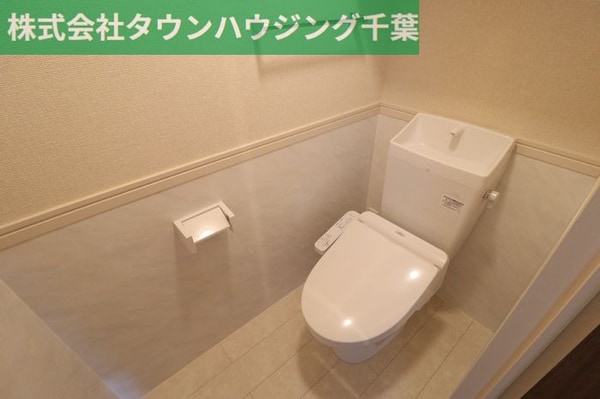 トイレ(お部屋探しはタウンハウジング蘇我店にお任せ下さい♪)