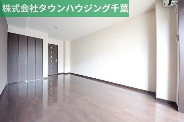 リビング・居室(現地待ち合わせ歓迎♪お問合せはタウンハウジング蘇我店まで！)
