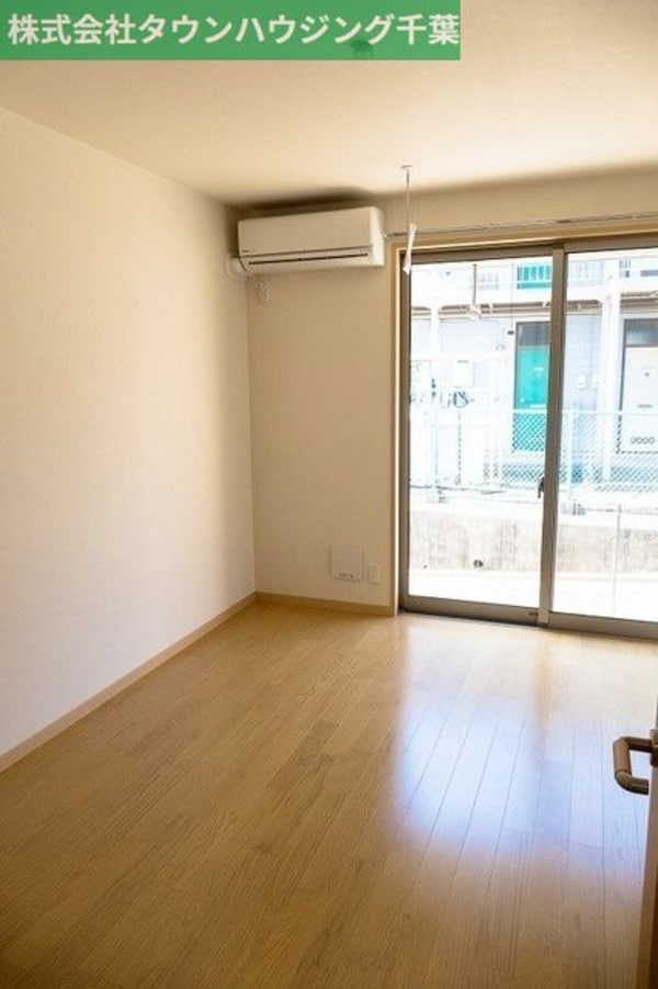 リビング・居室(現地待ち合わせ歓迎♪お問合せはタウンハウジング千葉店まで！)