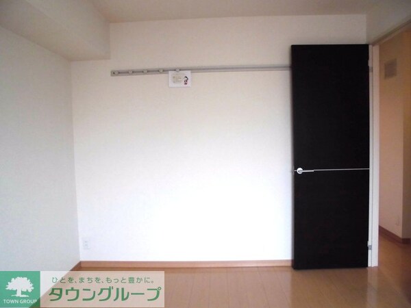 寝室(お問合せは【タウンハウジング】まで！※現地待合わせ相談可！)