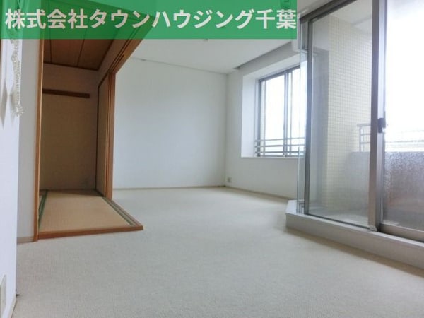 その他室内・内装(別角度より見た室内)