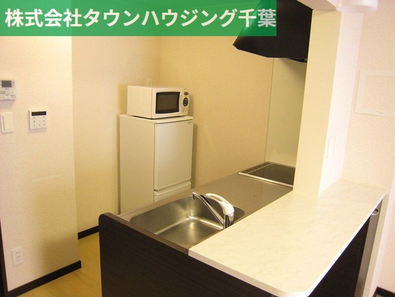 物件内観写真2　(冷蔵庫・電子レンジ付き)