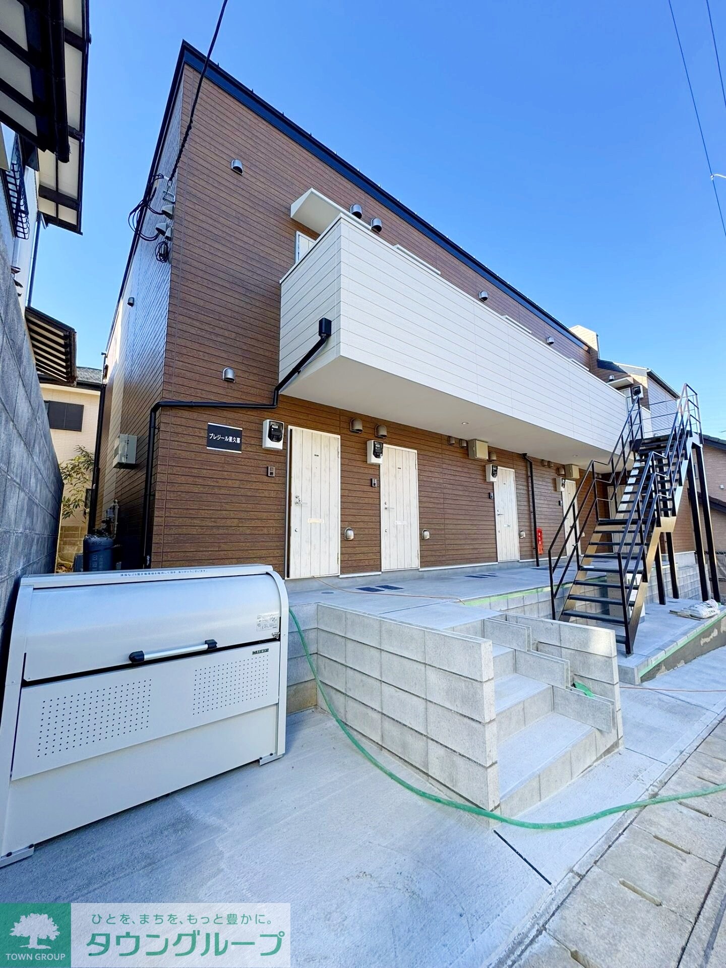 物件外観写真1　(現地待ち合わせ歓迎♪お問合せはタウンハウジングまで！)