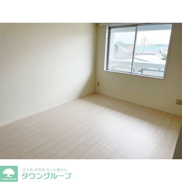 寝室(お問合せは【タウンハウジング】まで！※現地待合わせ相談可！)