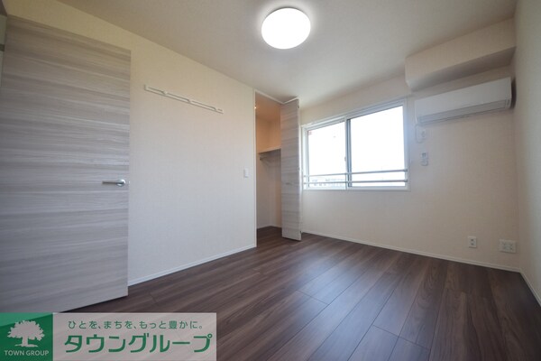 寝室(お問合せは【タウンハウジング】まで！※現地待合わせ相談可！)