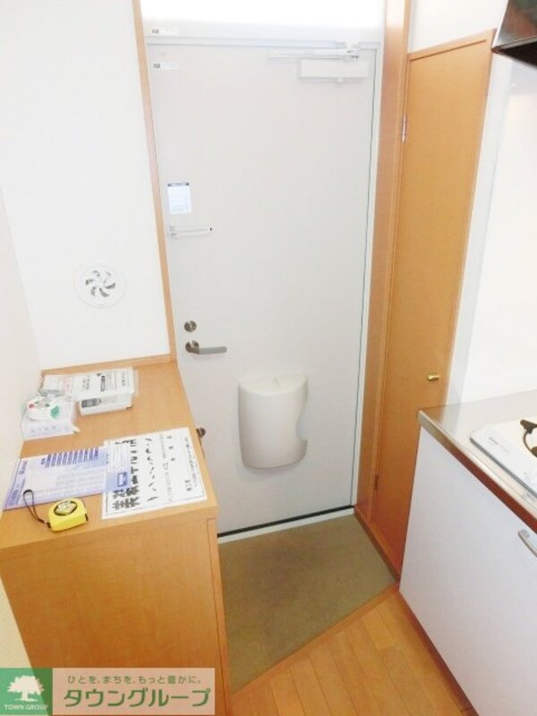 玄関(お問合せは【タウンハウジング】まで！※現地待合わせ相談可！)