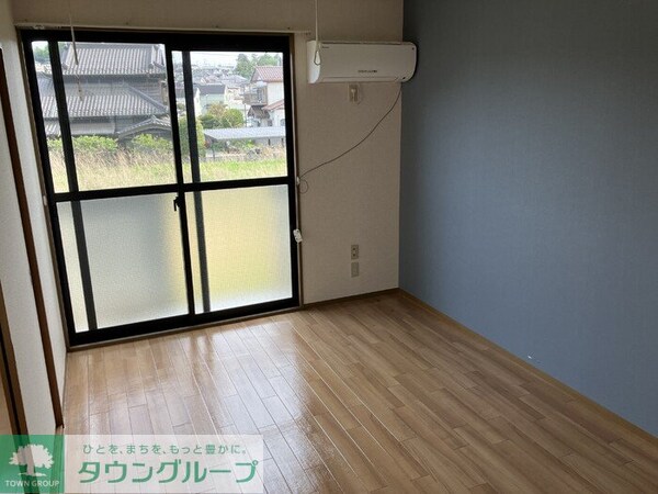 リビング・居室(現地待ち合わせ歓迎♪お問合せはタウンハウジングまで！)