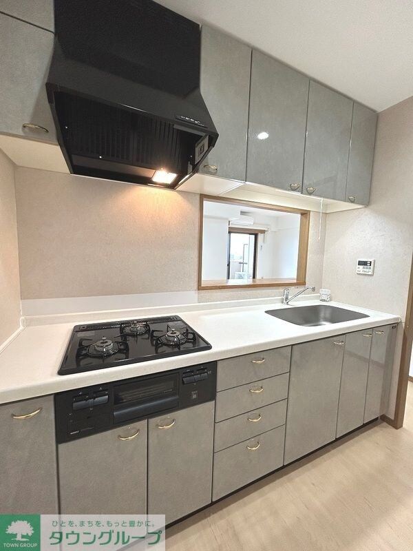 キッチン(３口システムキッチン)