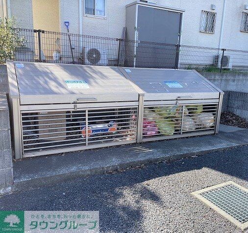 物件内観写真6　(専用ゴミ置き場)