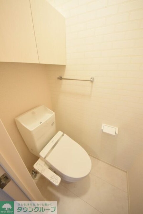 トイレ(ウォシュレット完備)