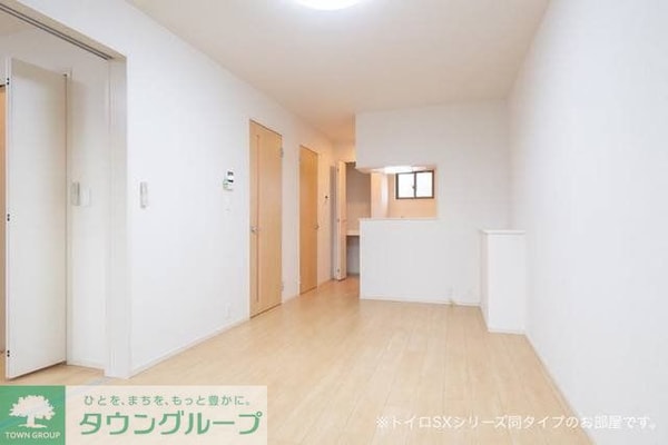 リビング・居室(現地待ち合わせ歓迎♪お問合せはタウンハウジングまで！)