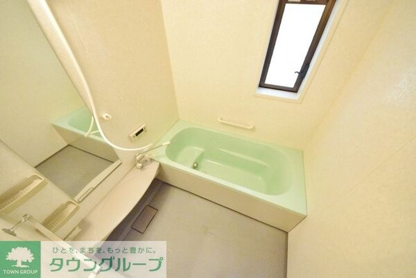 バス／シャワールーム等(追い焚き完備の一坪風呂です)