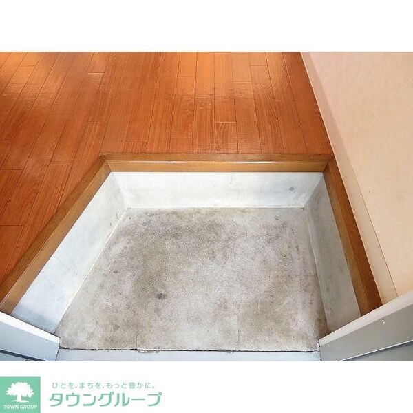 玄関(お問合せは【タウンハウジング】まで！※現地待合わせ相談可！)