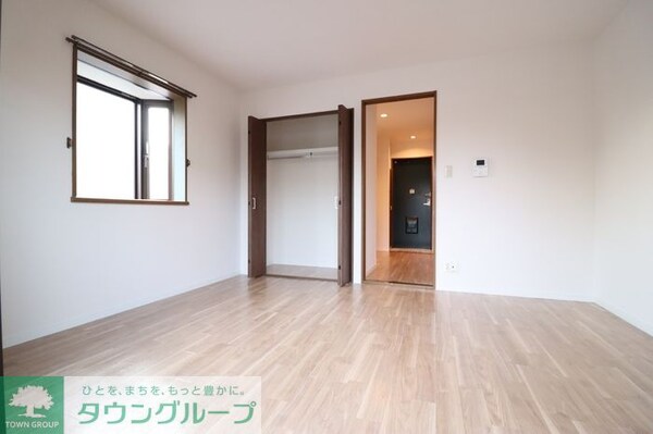リビング・居室(現地待ち合わせ歓迎♪お問合せはタウンハウジングまで！)