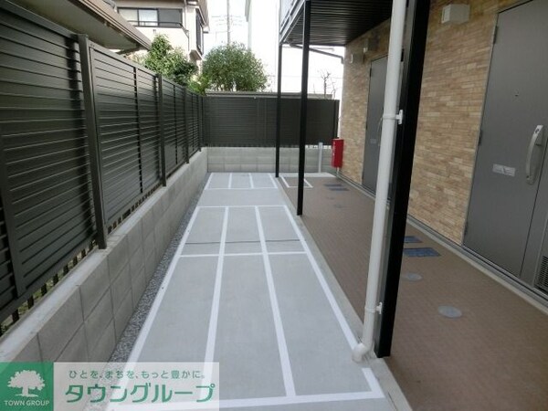 エントランス(お問合せは【タウンハウジング】まで！※現地待合わせ相談可！)