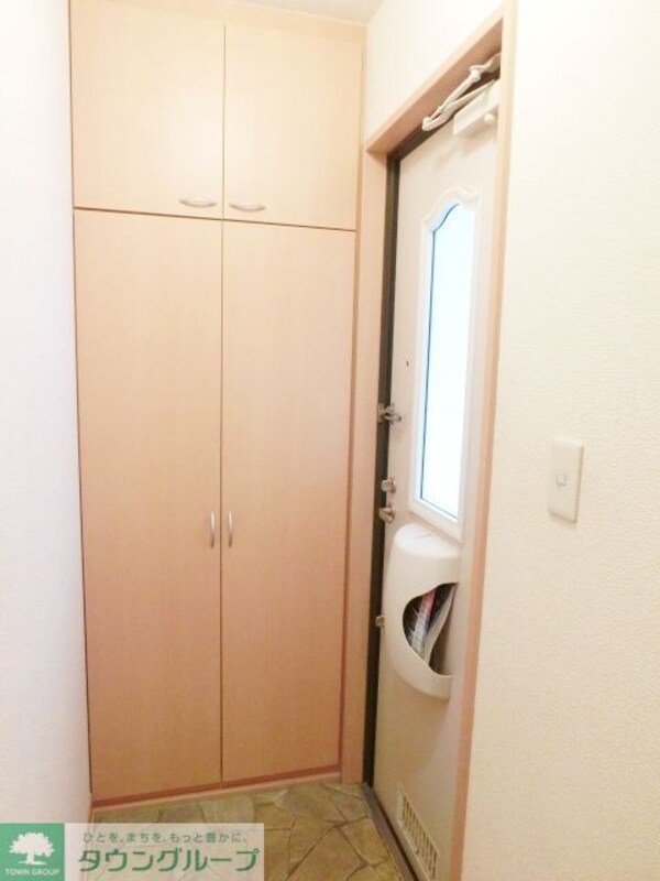 玄関(お部屋探しは【タウンハウジング千葉店】にお任せ下さい♪)