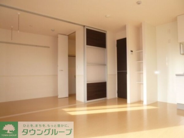 リビング・居室(現地待ち合わせ歓迎♪お問合せはタウンハウジングまで！)
