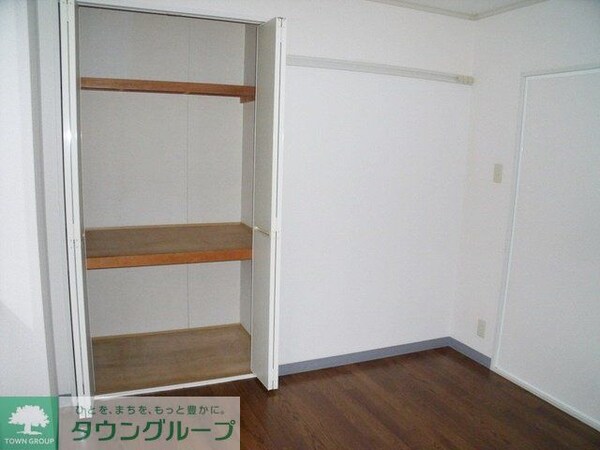 収納(収納3段使えます)
