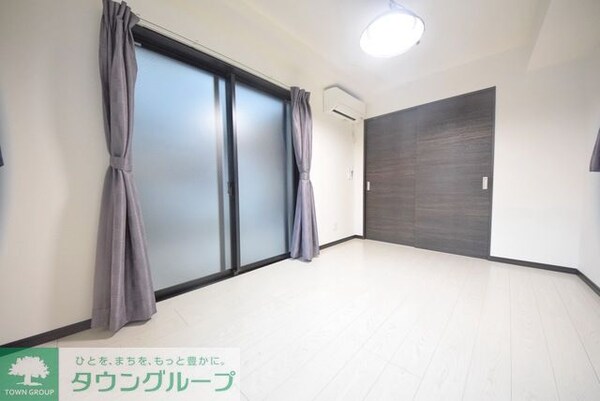リビング・居室(現地待ち合わせ歓迎♪お問合せはタウンハウジング千葉店まで！)