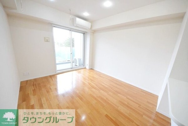 リビング・居室(現地待ち合わせ歓迎♪お問合せはタウンハウジングまで！)