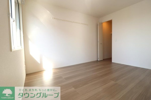 寝室(お問合せは【タウンハウジング】まで！※現地待合わせ相談可！)