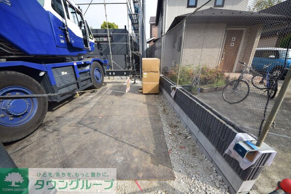 エントランス(お問合せは【タウンハウジング】まで！※現地待合わせ相談可！)