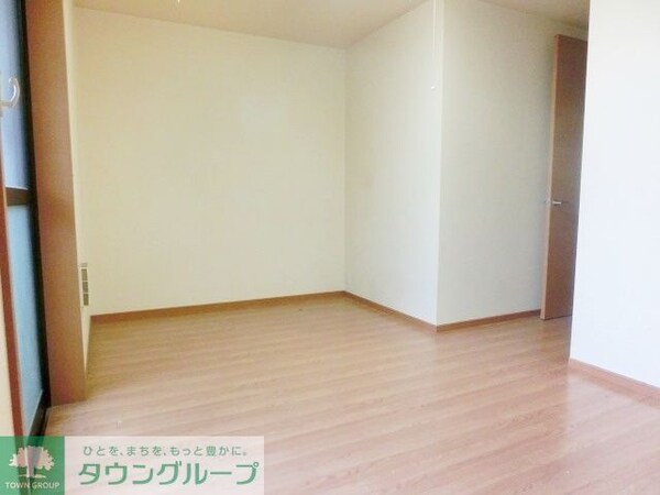 リビング・居室(現地待ち合わせ歓迎♪お問合せはタウンハウジング千葉店まで！)