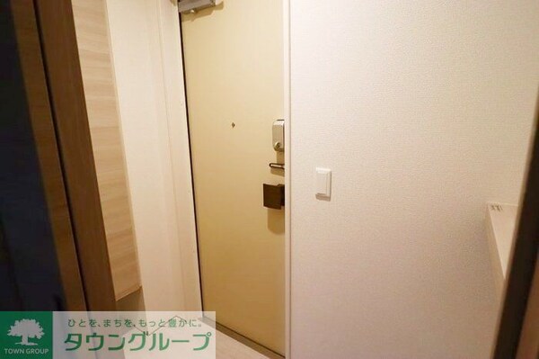 玄関(室同間取り写真（203号室）)