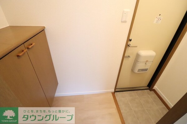 玄関(お問合せは【タウンハウジング】まで！※現地待合わせ相談可！)