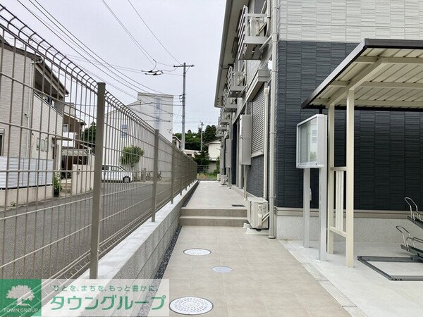 エントランス(お問合せは【タウンハウジング】まで！※現地待合わせ相談可！)
