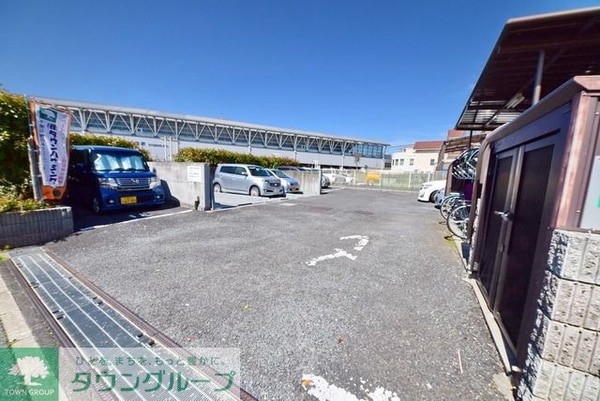駐車場(お問合せはタウンハウジング千葉店まで！※現地待合わせ相談可能)