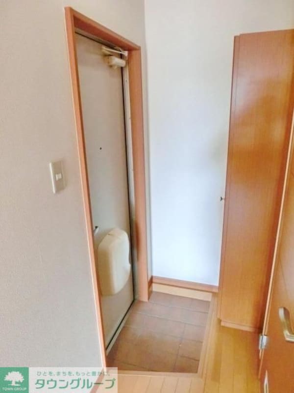 玄関(お部屋探しは【タウンハウジング千葉店】にお任せ下さい♪)
