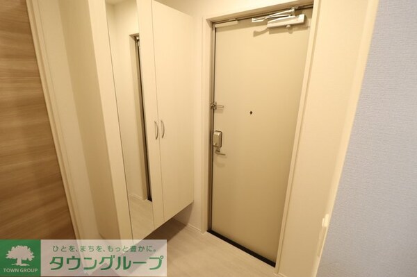 玄関(お問合せは【タウンハウジング】まで！※現地待合わせ相談可！)