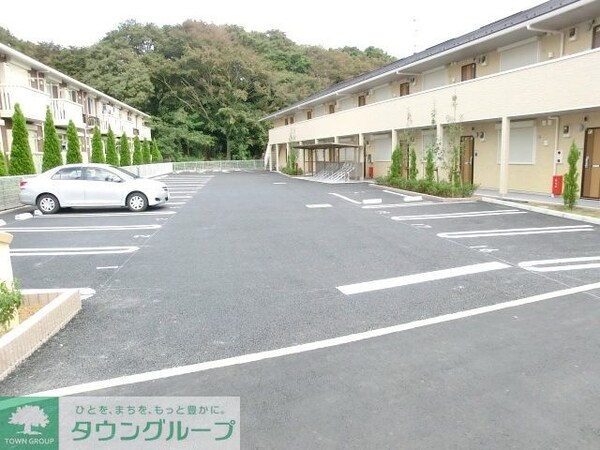 駐車場(現地待ち合わせ歓迎♪お問合せはタウンハウジング千葉店まで！)