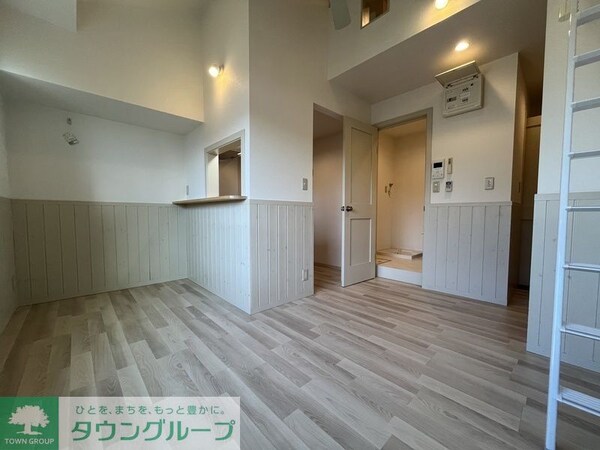 リビング・居室(現地待ち合わせ歓迎♪お問合せはタウンハウジングまで！)