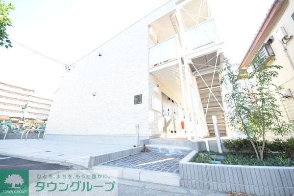 エントランス(お部屋探しは【タウンハウジング千葉店】にお任せ下さい♪)